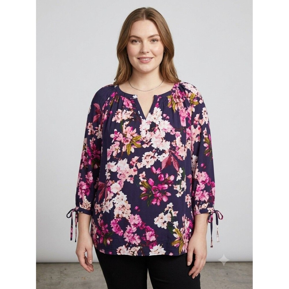 St John's Bay Top Womens 1X Pink Floral 3/4 Slv Blouse V-Neck Pullover Pintucks